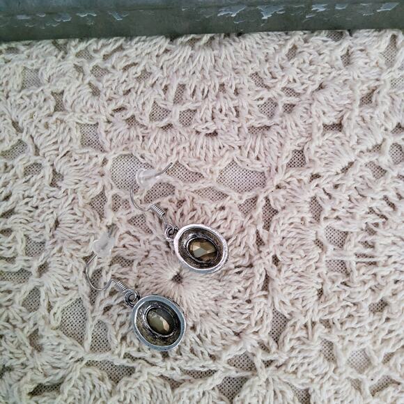 Women's Fashion Rhinestone Oval Dangle Earrings in Silver Tone - Picture 7 of 10